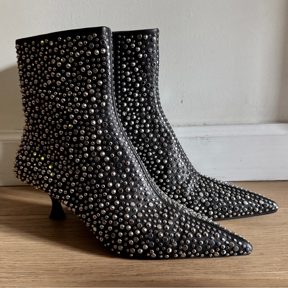 Zara Black Studded  Heeled Ankle Boots - Size 8 - Picture 16 of 16